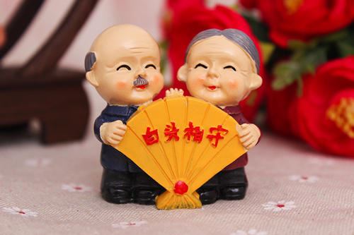 西边孤星天际流_东边彩云天上飘 《中药》