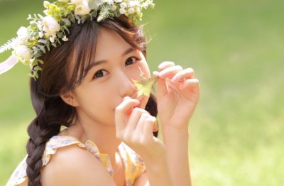 人都到了《猜一字谜》