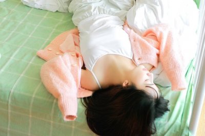 未比得上明荃姐、永亮哥给本人的红包 《七唐》