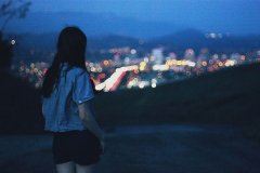 跨步走向胜利 《外歌手》