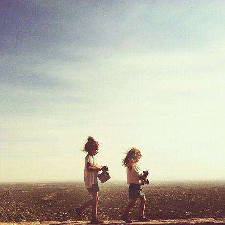 结庐隐居不张扬 《骊珠》