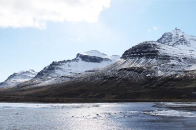 羽以鞭待之 《四字消费新词》