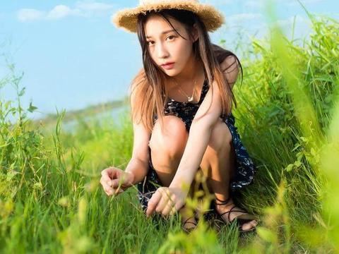 我有一只小铁狗,专咬人的脚和手,养成卫生好习惯,偏要让它咬个够《打一个物品》