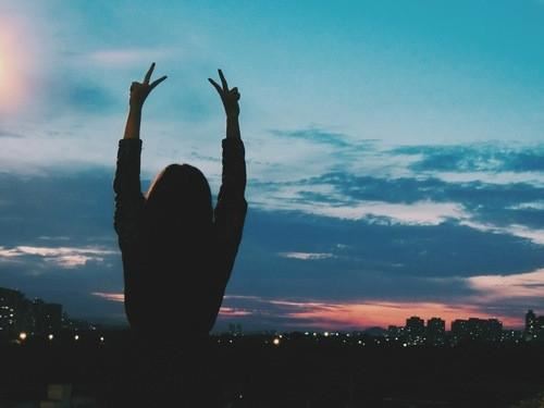 天子执瑁 《京剧演员》