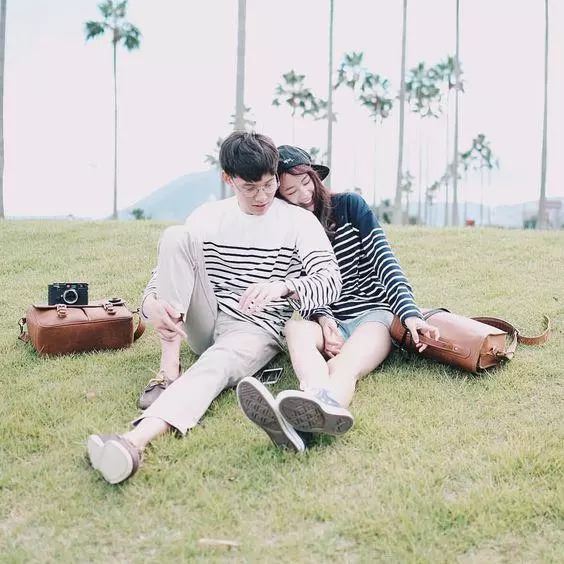 春江水横雁又来 《十二画单字》