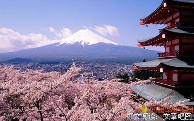 五颜六色小宝宝,味儿清香冒泡泡《打一个生活用品》