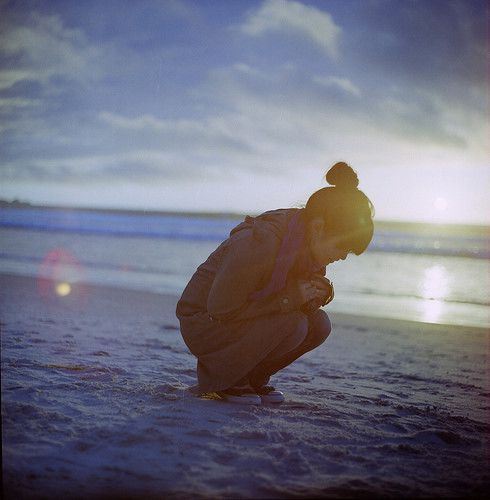 离开妻儿守着俺　《猜5字口语》