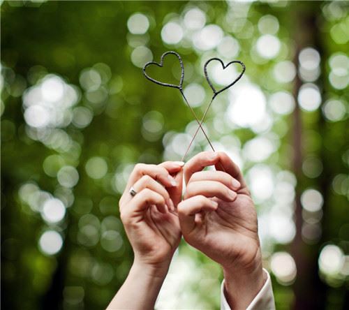 吹火筒《猜一人名》