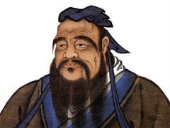 猜谜语题目:国庆节到了《打一个国名》