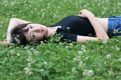 阶前月落明如水_桥畔柳斜弯似钩《猜一中国地名》
