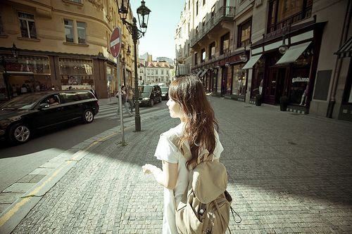 看上去已近尾声　《猜9笔字》