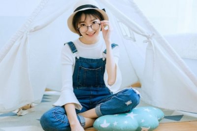 “年方弱冠_尚未娶妻” 《游鸿明歌曲》