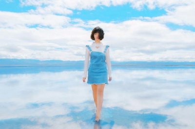 小小虫儿很勤劳_它本领真不小_会把粮食搬_还会打地道-《猜一动物》