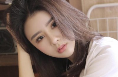 胸无点墨_哑口无言 《新闻名词_4字》