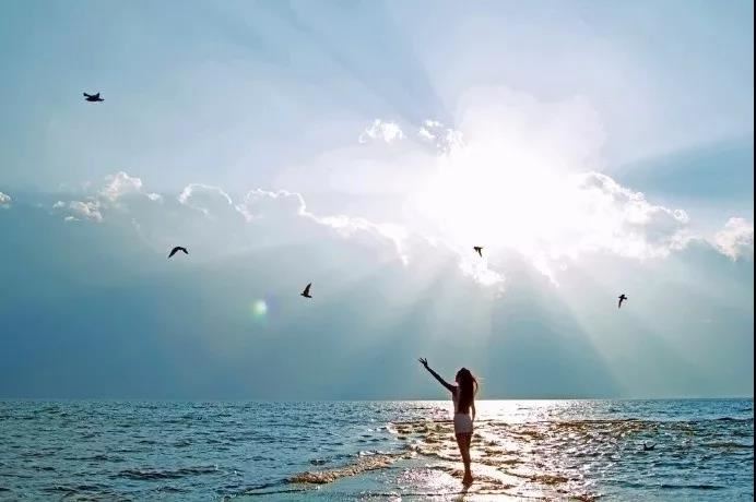 猜谜语题目:赫《打一个人名》