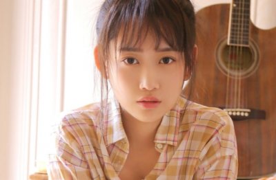 冬至前望月_弦月会残钩 《五唐》