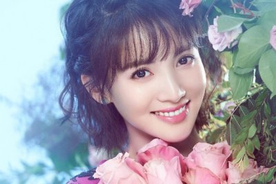 刚来小孩就玩去了 《五唐_卷帘》