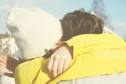 有门没有锁_有顶没有底_夜间才用着_白日便挂起-《猜一床上用品》