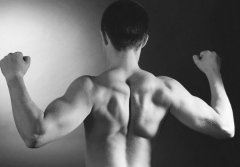 猜谜语题目:鲁达当和尚《打一个成语》