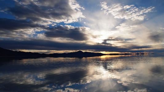 开眼过西洋 《八画单字》