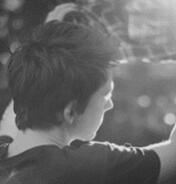 三毛两次去巴黎《猜一数学词语》