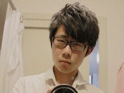 猜谜语题目:渐渐安定《打一个人名》