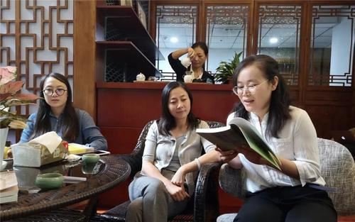原来是痔疮出血 《新闻人物》
