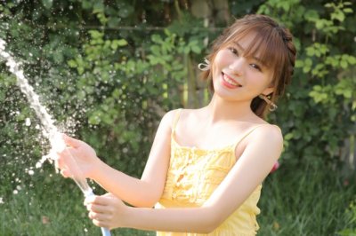 要保命先解渴 《环保词》