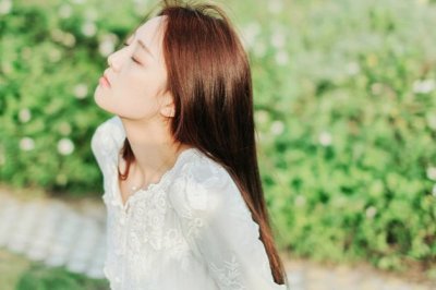 百种娇媚暗藏锋《猜一体育词语》