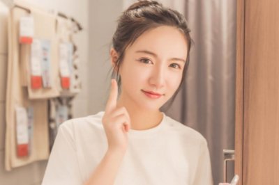 不求实 《双声词_徐妃》