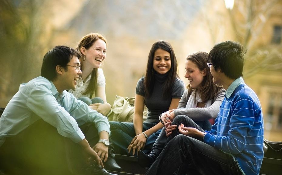 “凤毛雾鬣看犹新” 《聊斋篇目四》