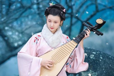 裸睡整日_时久腹空 《9字山西民歌歌词》