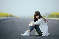 “莫言白日催华发” 《报名》