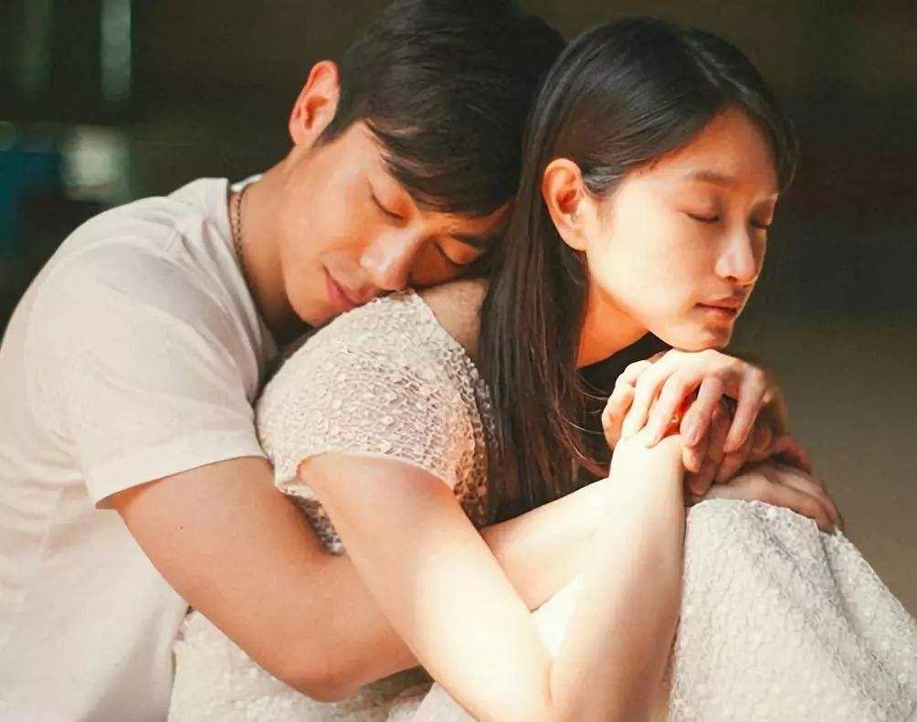 “展翅冲霄汉” 《4字京剧名》