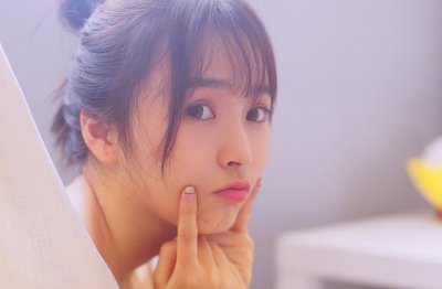 翡翠配佳人 《花卉名》