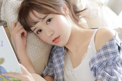 暗香乃觉芍药开 《十画单字》