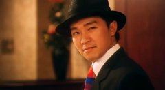 猜谜语题目:小小黄金钩,不能挂重物《打一个植物》