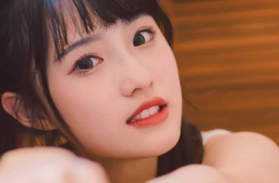 间谍下山搞接头 《国际名词》